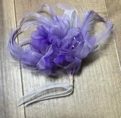 紫の花モチーフ ブローチ・コサージュ