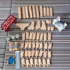 知育玩具トイザらス イマジナリウム　木製レール　トレイン　2セットのサムネイル