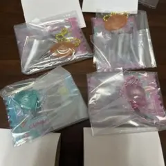 サンリオ　グミチュアチャーム　ミニポーチ　こぎみゅん　ララ　ハンギョドン