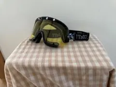 Item thumbnail for item cf8cb6b7-7ccf-4c74-8503-b9ebb5df4cfb