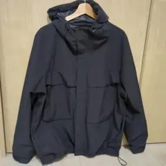 ユニクロ　ウィンドプルーフパーカ