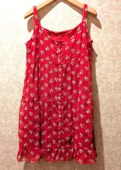 natural couture ワンピース　赤　花刺繍