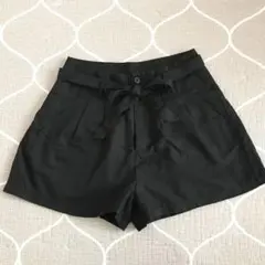 ショートパンツ黒