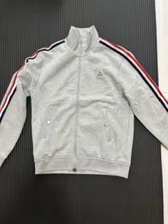 希少✨️MONCLER XLサイズトリコロール トラックジャケット ブルゾン 2025年最新】MONCLER メンズ ジャージの人気アイテム - メルカリ