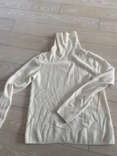 UNIQLO カシミヤ ニット セーター S アイボリー