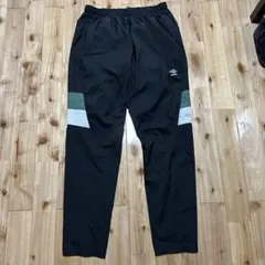 アンブロ　UNBRO ナイロンパンツ　XOサイズ