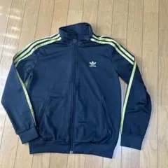 adidas ジャージ上着　150cm