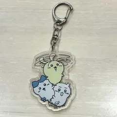 ちいかわ　アクリルキーホルダー　ハチワレ　うさぎ