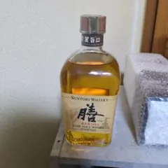 サントリー響 向獅子マーク 古酒 裏ゴールドラベル 金色キャップ 750ml