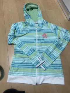 お正月価格　ストライプラッシュガード Mサイズ