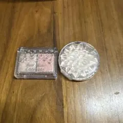 Canmake ラメマニア02&むにゅっとハイライト01