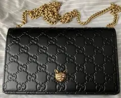 GUCCI グッチチェーンウォレット　箱,袋付き