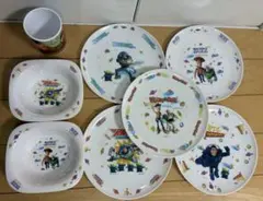 Disney 新品　toy story コップ、皿8個セット