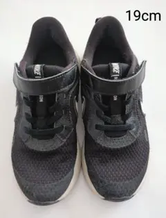 19cm スニーカー