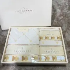 新品◎TRUSSARDI トラサルディ タオルセット 3枚 ギフトのサムネイル
