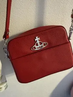 ヴィヴィアンレッド レザー ショルダーバッグ ２４時間限定値下げ