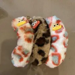 キョロキョロヒョウ柄しっぽキーホルダー