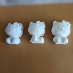 【最終処分】【お値引き】石膏像　ハローキティ　オブジェ　インテリア　装飾3体