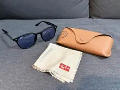 Ray-Ban ブラックラウンドサングラス 4259-F