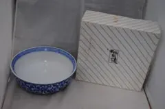 [1344]有田焼　磁州窯　大鉢　装飾的 デザイン ボウル　食器 青　白
