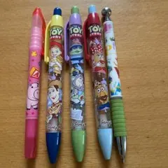 ディズニー　トイストーリー　シャーペン　4本　蛍光ペン　1本