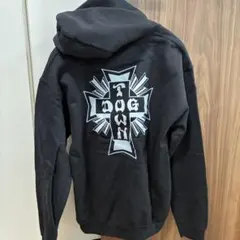 新品未使用　ドッグタウン　長袖パーカー