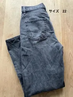 UNIQLO ワイドストレートジーンズ