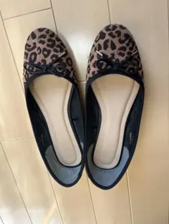 ヒョウ柄 フラットシューズ