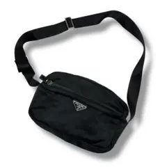 PRADA プラダ ショルダーバッグ カメラバッグ 三角プレート 白タグ 黒色