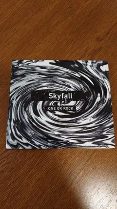あ*様 ONEOKROCK会場限定アルバム Skyfall あ*様 ONEOKROCK会場限定アルバム Skyfall Amazon.co.jp: ONE OK