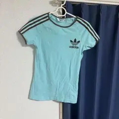 adidas ライトブルーTシャツのサムネイル