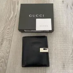 グッチ　GUCCI 財布　折りたたみ　折り　ウォレット　黒　革　ブラック　折財布