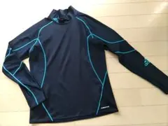 adidas 長袖インナーシャツ 　150