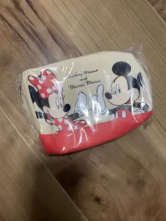 【新品未開封】ディズニー ミッキーとミニー ポーチ