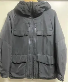 ユニクロ　ホワイトマウンテニアリング ハイブリッドダウンパーカー ブラック