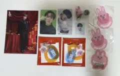 チャンビン　キーホルダー、トレカ、フォトカード、ステッカーセット