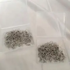 ✨新品✨金属製ピアス用フック 100個×2 シルバー ハンドメイド ピアスパーツ