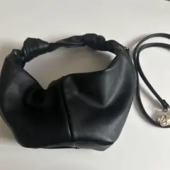 黒のハンドバッグ 取り外し可能　ショルダーバック
