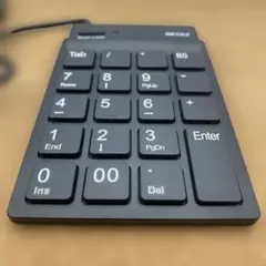 バッファロー 有線　スリム　テンキーボード ハブ付　ブラック