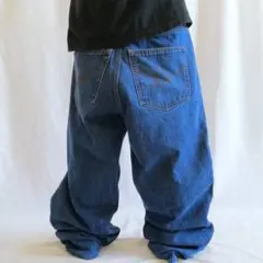 Item thumbnail for item 47fea289-ec7c-4022-8a79-0d530eb6ca18