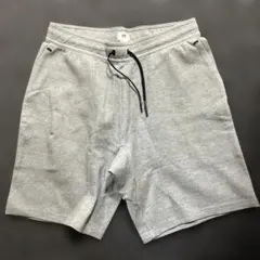 H&M グレー ショートパンツ Mサイズ