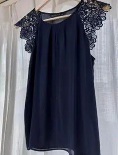 ZARA ノースリーブブラウス　Mサイズ