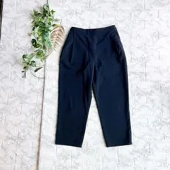 ネイビー クロップドパンツ ウエストゴム（バック）美品　オフィス　OL 通勤のサムネイル