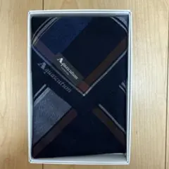 Aquascutum チェック柄 ハンカチ ネイビー系のサムネイル