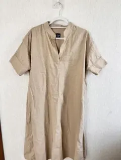 GAP ベージュ ワンピース 半袖