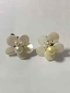 【イヤリング】花/パール/フラワー/白/アクセサリー/レディース