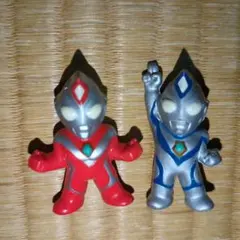 ポケットヒーローシリーズ　ウルトラマン倶楽部　ウルトラマンダイナ　2体　ジャンク