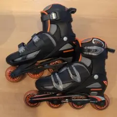 Soft 77 インラインスケート ブラック/オレンジ
