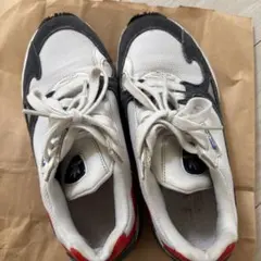 adidas ファルコン　W スニーカー　24.5cm