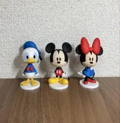 ディズニーフィギュア 3体 ガチャガチャ キョトン ミッキーミニードナルド